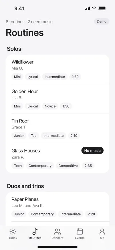 DanceKomp Genius on iPhone: the studio’s routines grouped by entry type, from solos to large groups, each with its dancers. Demo data.
